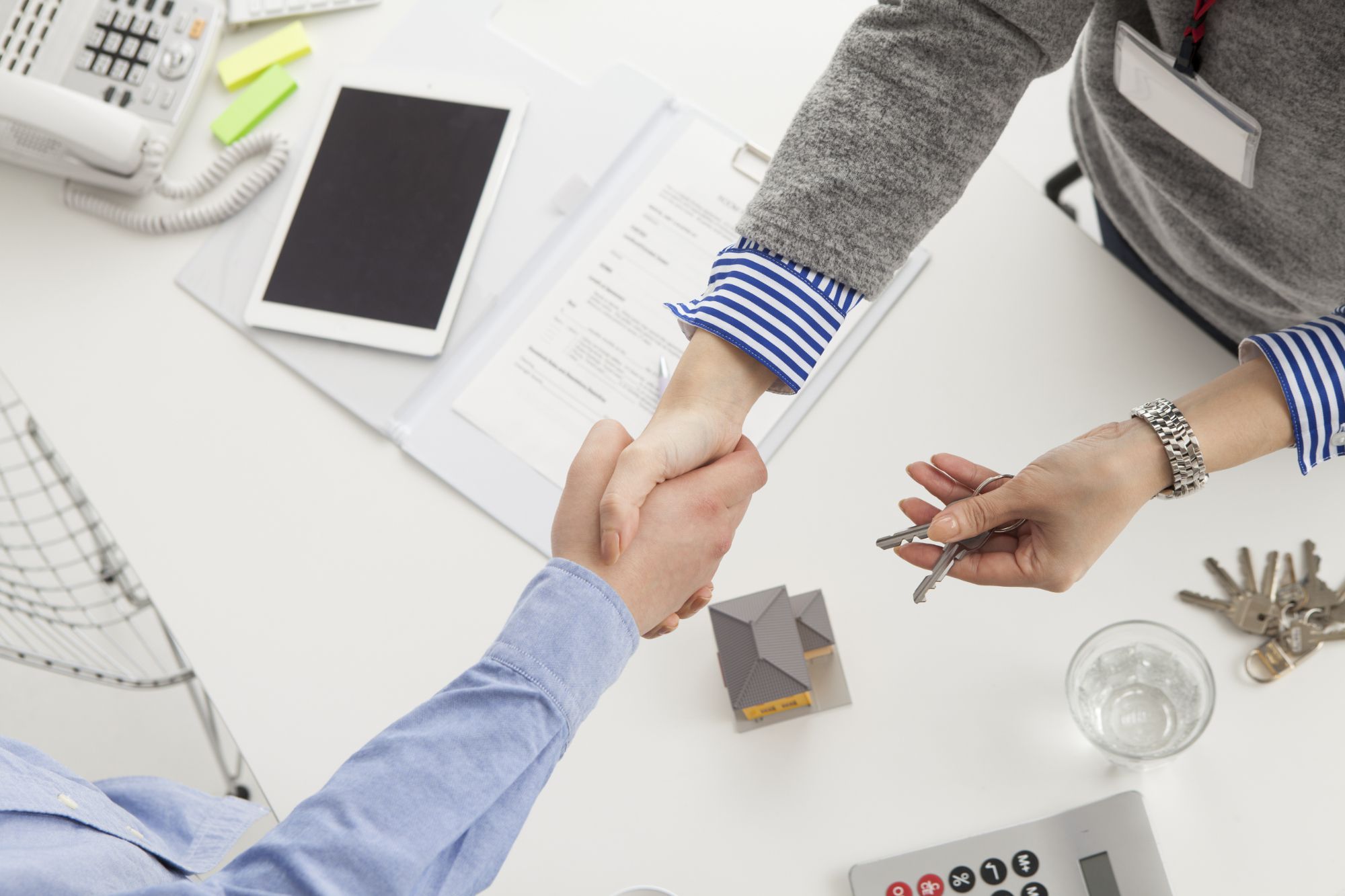 Control de visitas y cierre de la operación. INMOBILIARIA OLUCHA  en Onda